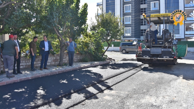 Akhisar Belediyesi’nden asfalt rekoru