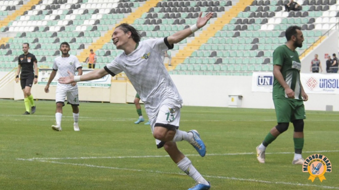 Akhisarspor son maçta 6 gol attı