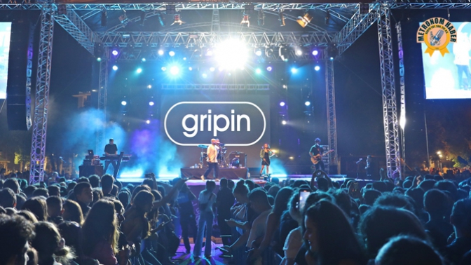 Çağlak Festivali’nde Sahne Alan ‘Gripin’ Akhisarlıları Coşturdu