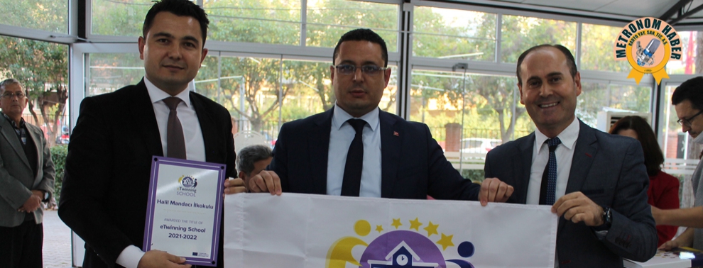 E-TWİNNİNG ETİKETLERİ OKUL VE ÖĞRETMENLERE TAKDİM EDİLDİ E-TWİNNİNG ETİKETLERİ OKUL VE ÖĞRETMENLERE TAKDİM EDİLDİ