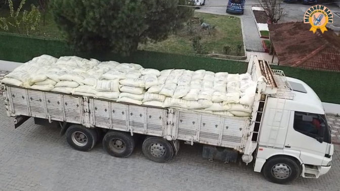 35 Ton Kaçak Gübre Ele Geçirildi