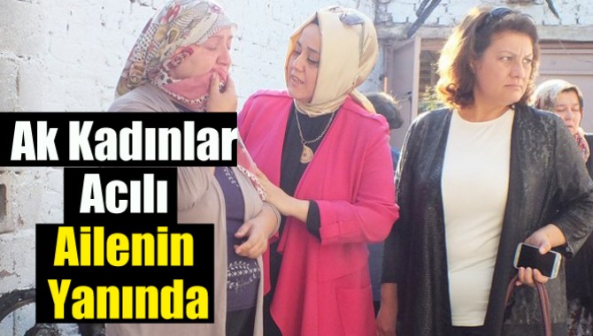 Ak Kadınlar Acılı Ailenin Yanında