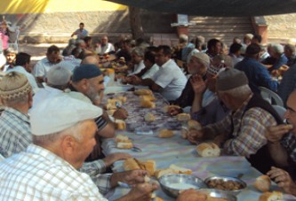 AK Parti Akhisar İlçe Teşkilatı ve Belediye Başkanı Başlamış Hayrında