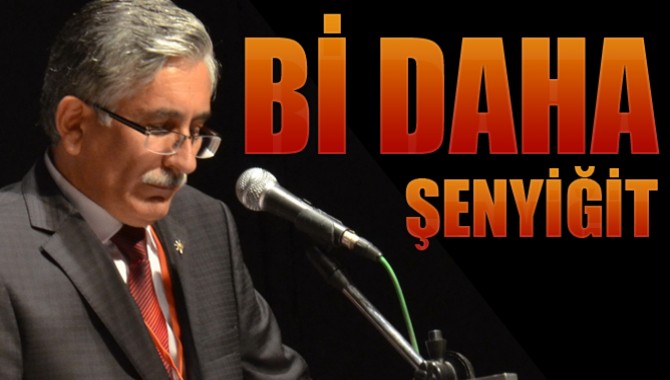 AK Parti İlçe Başkanı Şenyiğit, Güven Tazeledi