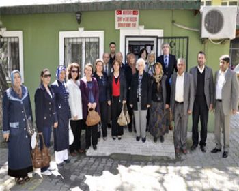 Ak Parti’den Şehit Ve Gazi Ailelerine Ziyaret