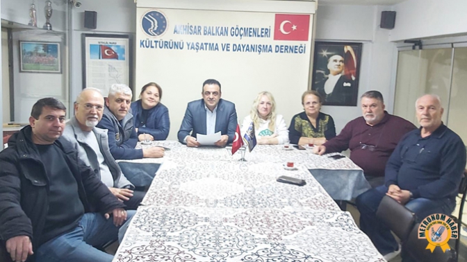 Akhisar BAL-GÖÇten Türkçe Eğitim Bayramı Kutlaması