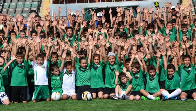 Akhisar Belediye Spor Alt Yapısı Tanıtıldı