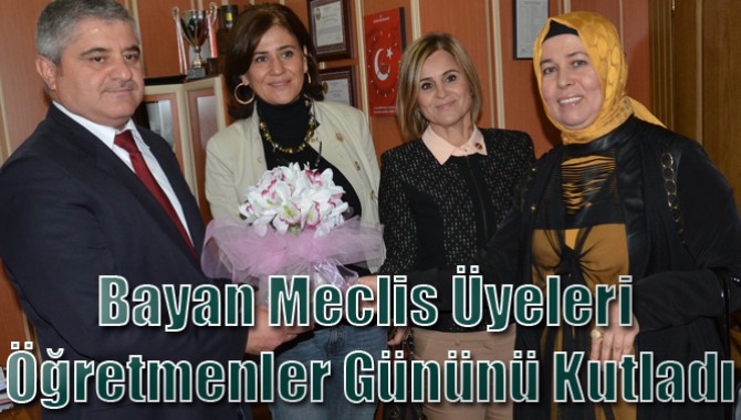 Akhisar Belediyesi Bayan Meclis Üyeleri Öğretmenler Gününü Kutladı