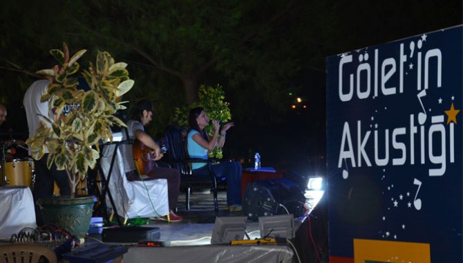 Akhisar Belediyesi Yaz Konserleri Tam Gaz