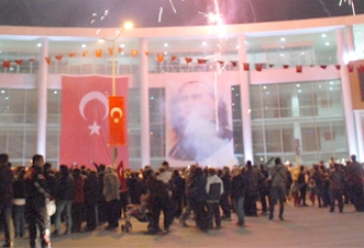 Akhisar’da Coşkulu Fener Alayı