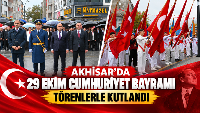 Akhisar’da Cumhuriyet Coşkusu Çelenk Sunma Töreniyle Yaşandı