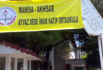 Akhisar’da Yeni İmam Hatip Ortaokulları Açıldı