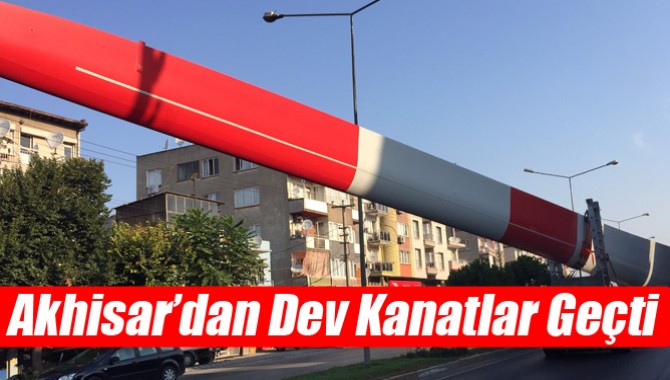 Akhisar’dan Dev Kanatlar Geçti