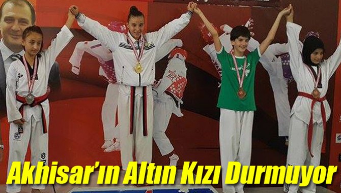 Akhisar’ın Altın Kızı Durmuyor