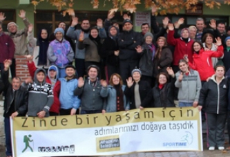 Akhisar Zinde Yaşam Kulübü 2013 Yılına Görenez Dağında Merhaba Dedi