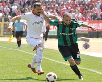 Akhisar tek attı 3 aldı !..