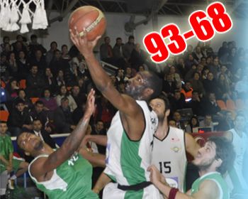 Akhisar Tireyi Kolay Geçti 93-68