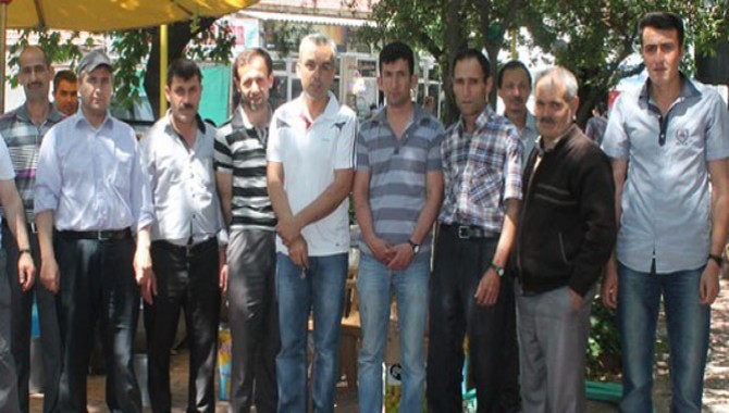 Akhisarlı Maden İşçileri Şehit Arkadaşlarını Unutmadılar