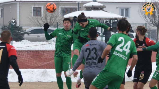 Akhisarspor, Erzincana Mağlup oldu