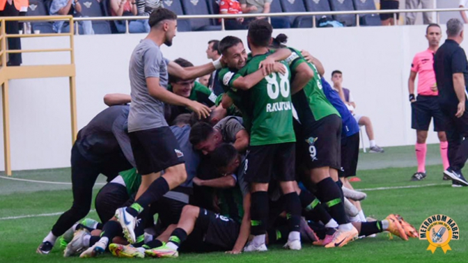 Akhisarspor Evinde Bayburtspor’u 2-0 Yendi
