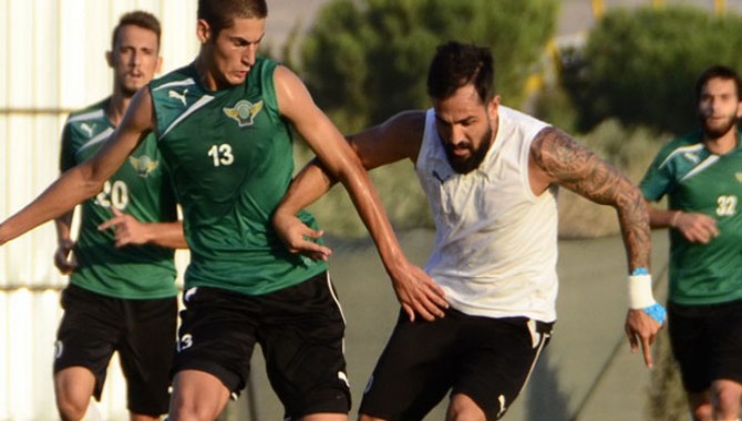 Akhisarspor Hazırlık Maçında U 21 Takımını 9-4 yendi