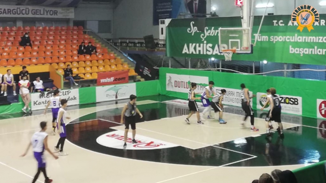 AKHİSARÜGÜCÜ ERKEK BASKET TAKIMI GALİP