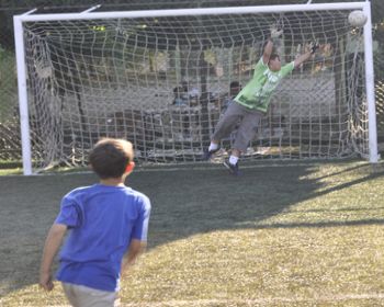 Altı Eylülspor yaz futbol Okulu çalışmalarına başladı