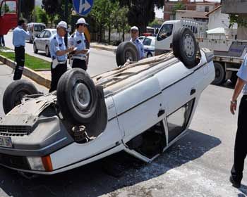 Anayolda Trafik Kazası