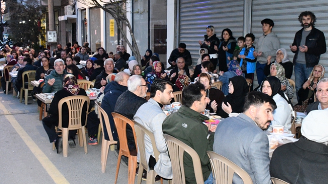 Balkan Göçmenleri iftar yemeğinde buluştu