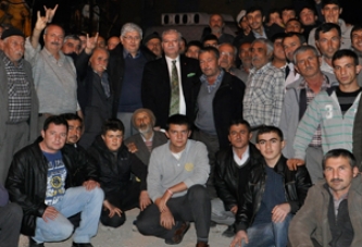 Belediye Başkan Adayı Mansur Onay Köy Ziyaretlerinde Hız Kesmiyor