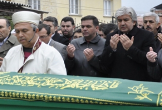 Belediye Başkanı Salih Hızlı'nın Amcası Arif Hızlı Son Yolculuğuna Uğurlandı