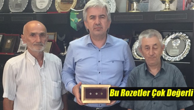 Bu Rozetler Çok Değerli