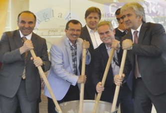 Çağlak Festivali Cirit ve Yağlı Güreşlerle Sona Erdi