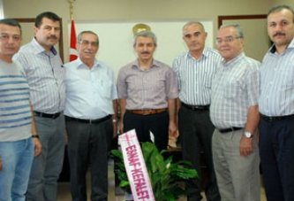 Esnaf Kefalet yönetimi, Kaymakam Peker'i Ziyaret Etti