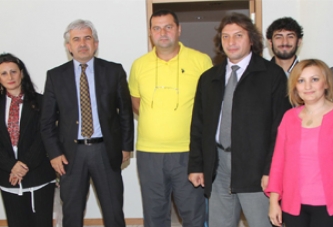 Hayvanları Koruma Ve Yaşatma Derneği’nden Başkan Hızlı’ya Ziyaret