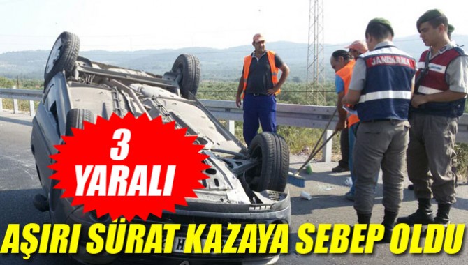 Kaygan Yolda Kaza 3 Yaralı