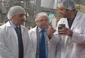 Kaymakam Kaan Peker'den Zeytin İşletmesine Ziyaret