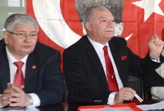 Mansur Onay Her Platform'da Tartışmaya Hazırım Dedi