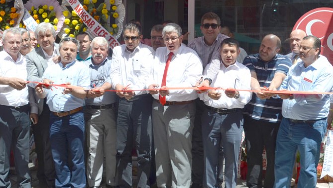 MHP İlçe Teşkilat Binası Törenle Açıldı