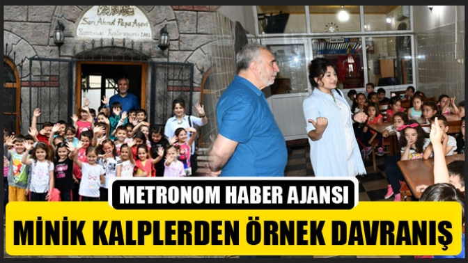 Minik Kaplerden Örnek Davranış