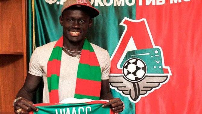 Oumar Niasse Lokomotif Moskova’ya İmzayı Attı