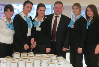 Özel Akhisar Hastanesi’nden Bin 500 Kişilik Aşure İkramı