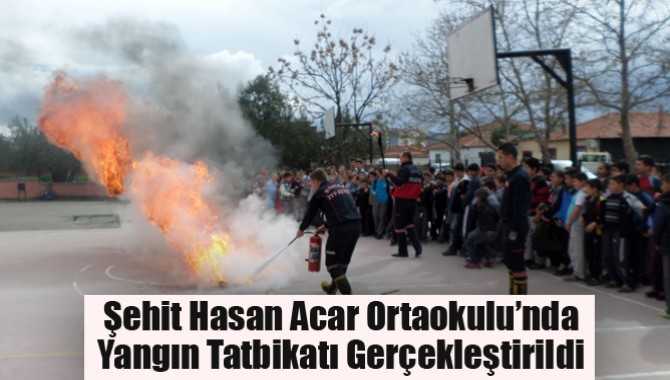 Şehit Hasan Acar Ortaokulu’nda Yangın Tatbikatı Gerçekleştirildi