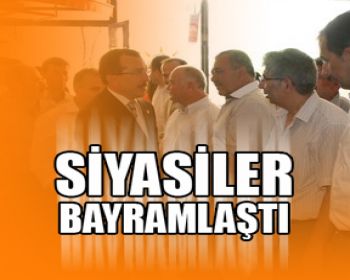 Siyasilerin Bayramlaşması !