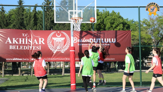 Sokak Basketbol Turnuvası’nda Finaller Bugün Yapılacak