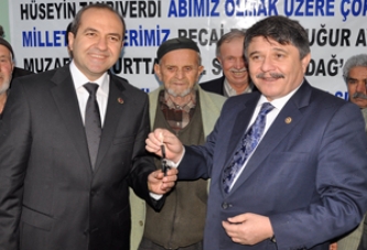 Süleymanlı Belediyesi Yeni Çöp Aracına Kavuştu