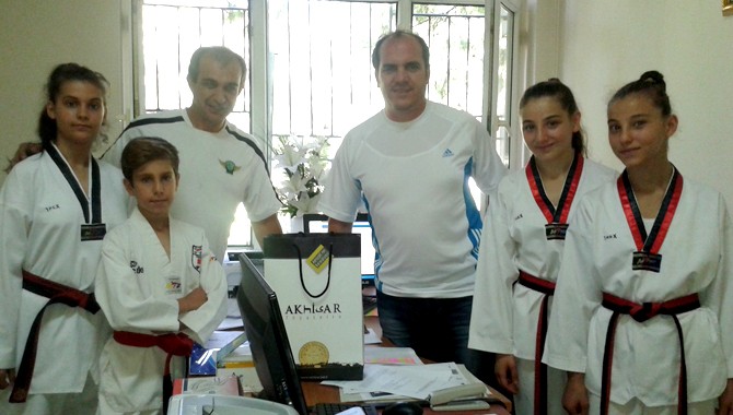 Taekwondocular'dan CBÜ Besyo Ziyareti