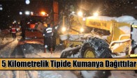 5 Kilometrelik Tipide Kumanya Dağıttılar