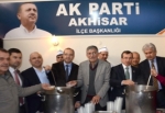 Ak Partili Kadınlar Bin Kişiye Aşure Dağıttı