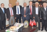 Akhisar Belediye Başkanı Salih Hızlı, Tebrikleri Kabul Ediyor